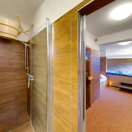 酒店 Brada Jičín