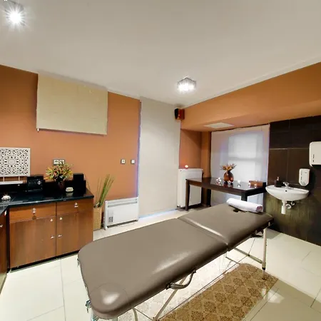 Brada 酒店 Jičín