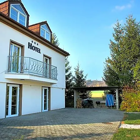 Brada Hotel