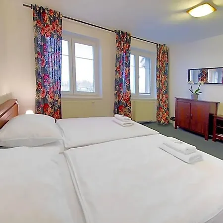 Hotel Brada 3*
